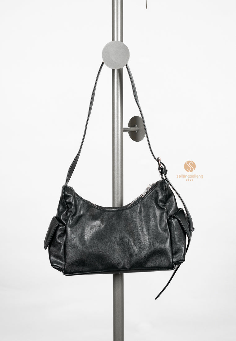 [DEFECT SALE 220] Pocket Mug Bag M Nappa Black