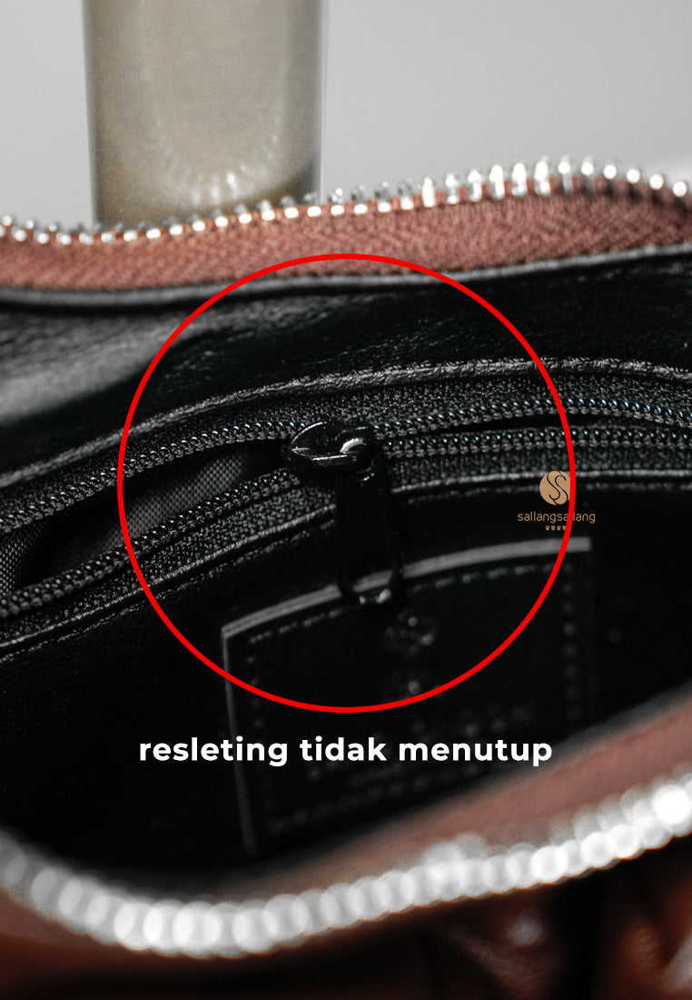 [DEFECT SALE 219] Pocket Mug Bag M Nappa Chocolate