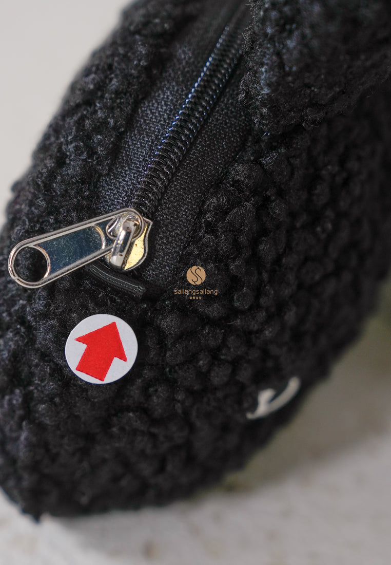 [DEFECT SALE 168] Tokiyom Mini Pouch Eco Shearling Black