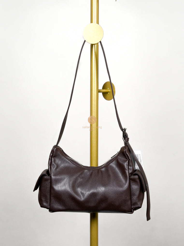 [DEFECT SALE 197] Pocket Mug Bag M Nappa Chocolate