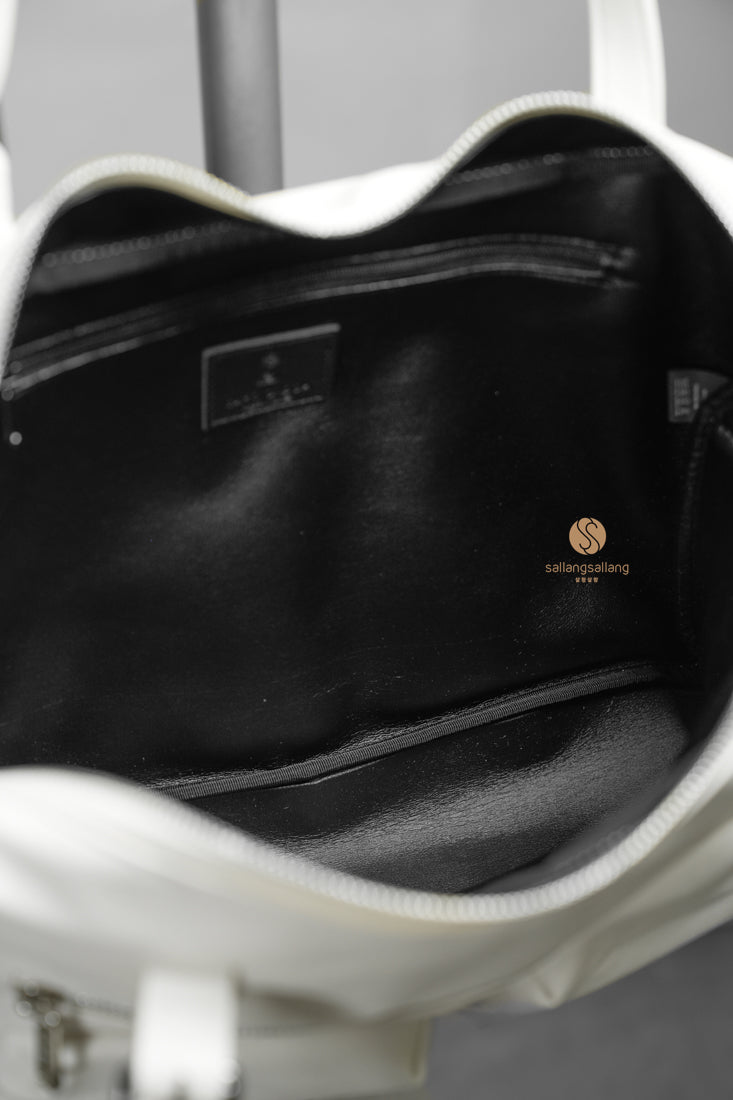 [DEFECT SALE 234] Pocket Utility Bag L Nappa Ivory