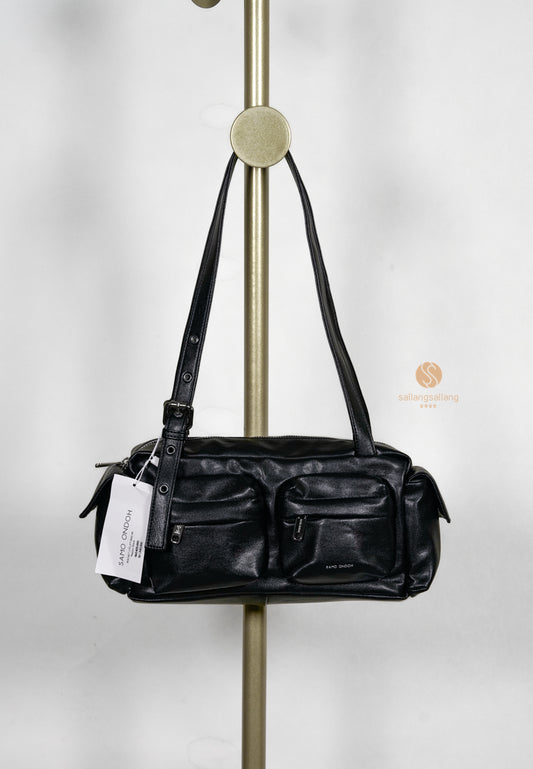[DEFECT SALE 212] Pocket Utility Bag M - Nappa Black