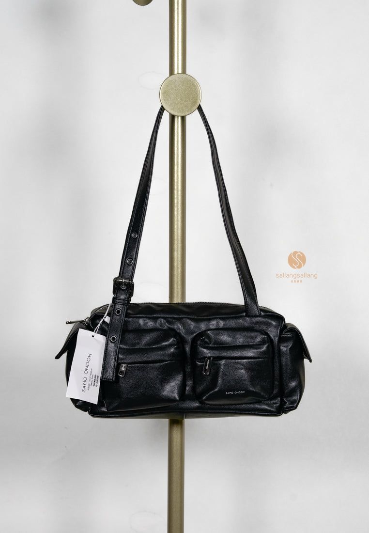 [DEFECT SALE 212] Pocket Utility Bag M - Nappa Black