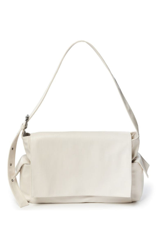 Side Pocket Messanger Bag L Nappa Ivory