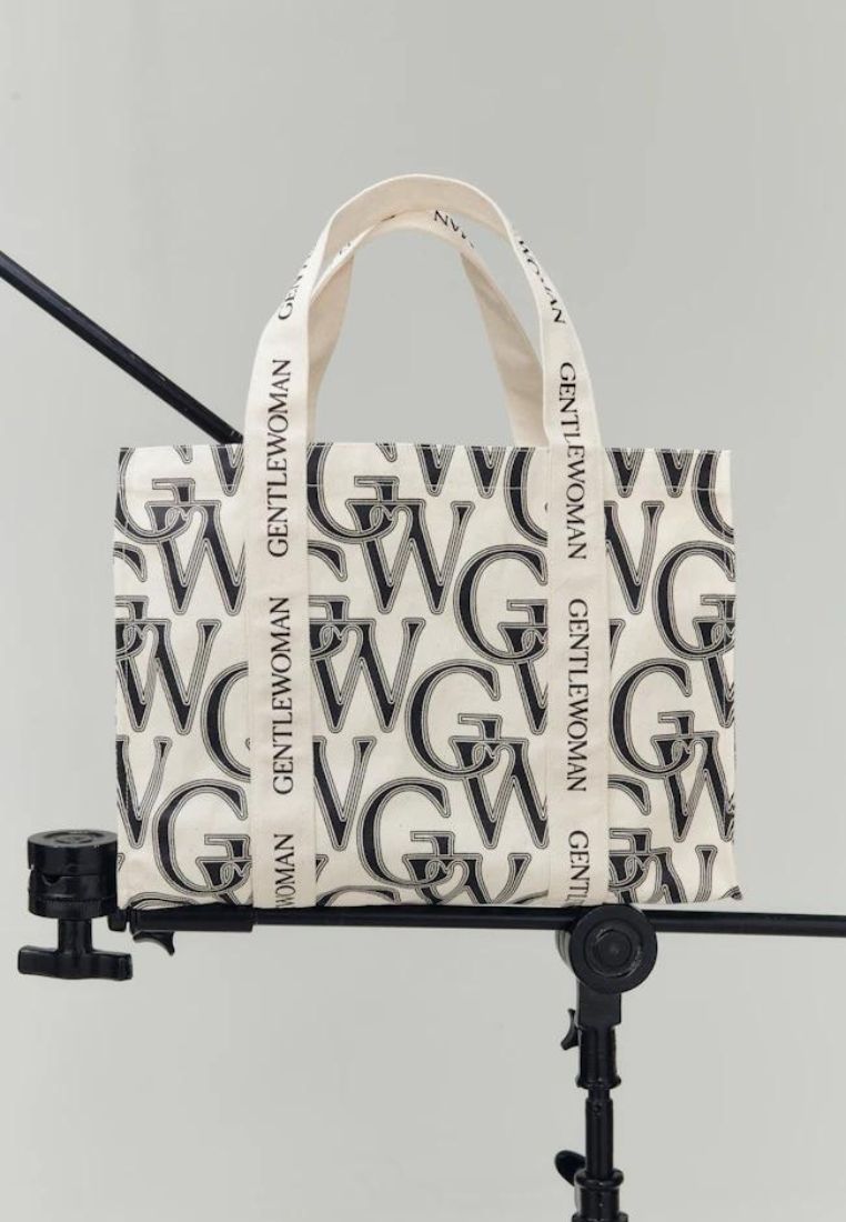 Wave Box Tote